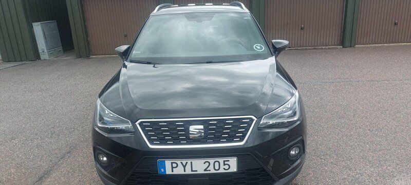 Svart Begagnad 2018 Seat Arona XCELLENCE SUV | 145 000 kr (Bra pris) - Bild 1/4
