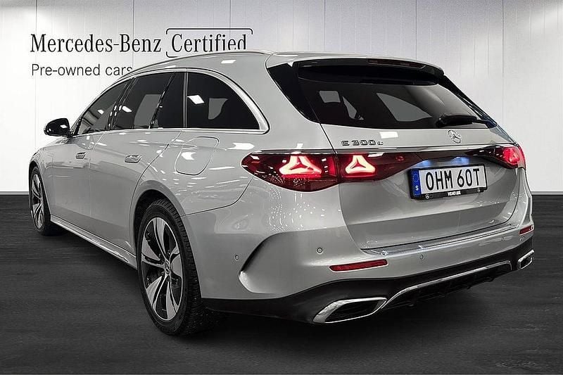 Begagnad Mercedes E300 AMG 204 HK (150 kW) 2024 Silver Kombi