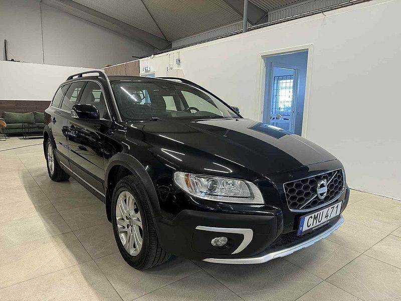 Svart Begagnad 2014 Volvo XC70 SUV | 179 900 kr (Marknadspris) - Bild 1/4