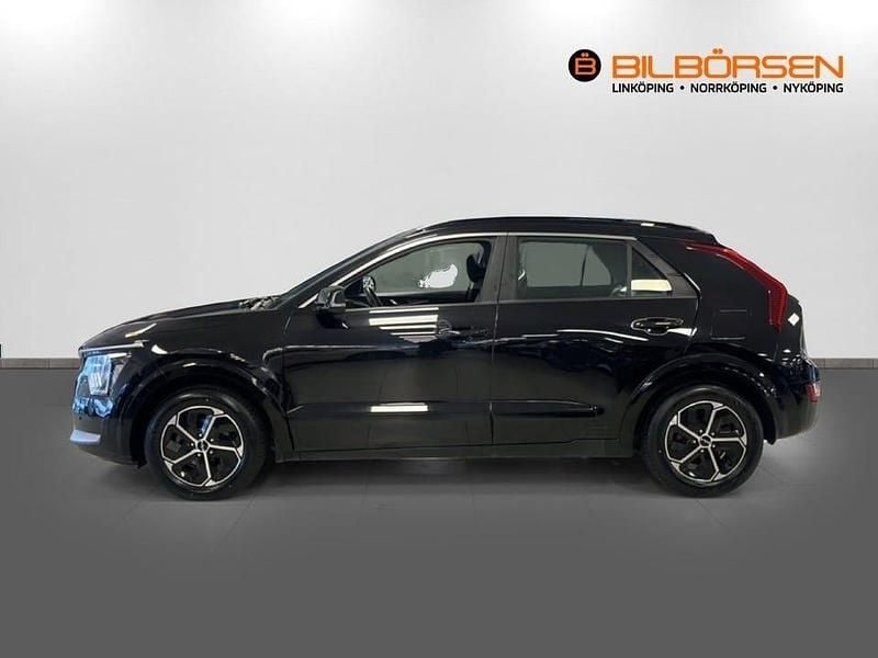 Begagnad Kia Niro 105 HK (77 kW) 2022 Svart SUV