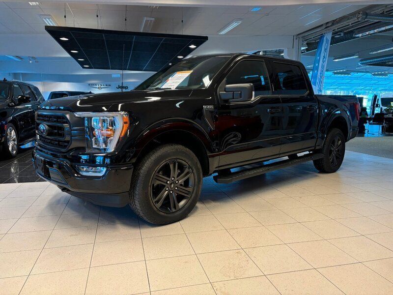 Begagnad 2021 Ford F-150 Sport Pickup | 873 750 kr (Dyr) - Bild 1/4