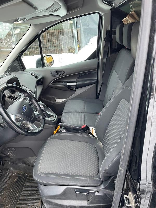 Begagnad Ford Transit Connect 100 HK (73 kW) 2019 Minibuss