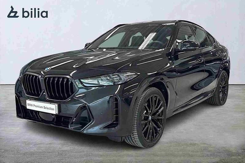 Svart Begagnad 2026 BMW X6 SUV | 1 079 900 kr - Bild 1/1