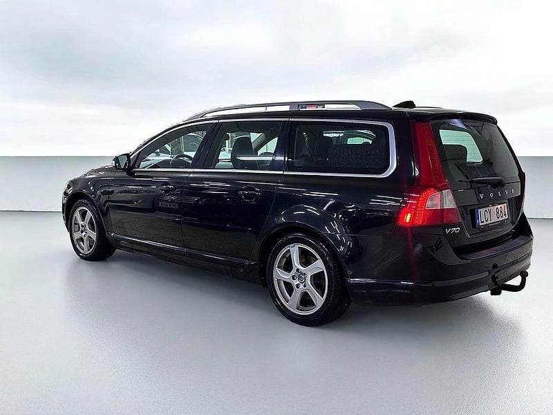 Begagnad Volvo V70 Summum 231 HK (169 kW) 2010 Svart Kombi