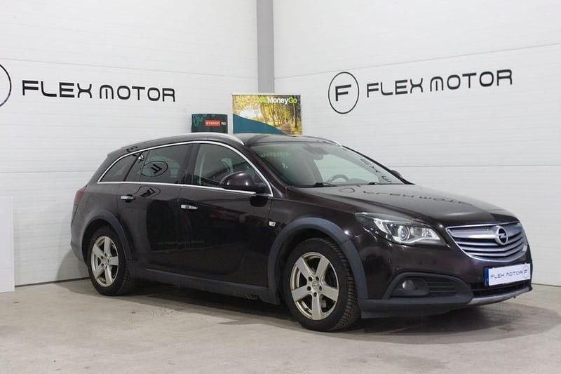 Brun Begagnad 2014 Opel Insignia Country Tourer Business Kombi | 74 800 kr - Bild 1/4