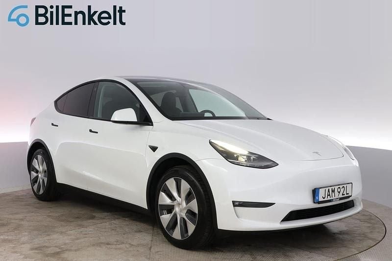 Vit Begagnad 2023 Tesla Model Y Long Range AWD SUV | 374 900 kr (Bra pris) - Bild 1/4