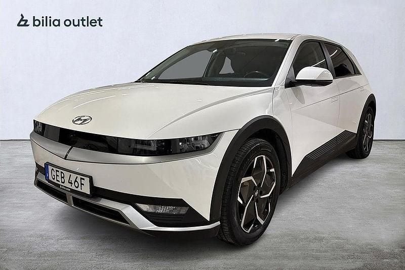 Vit Begagnad 2022 Hyundai Ioniq 5 Essential SUV | 389 900 kr (Lite dyr) - Bild 1/4