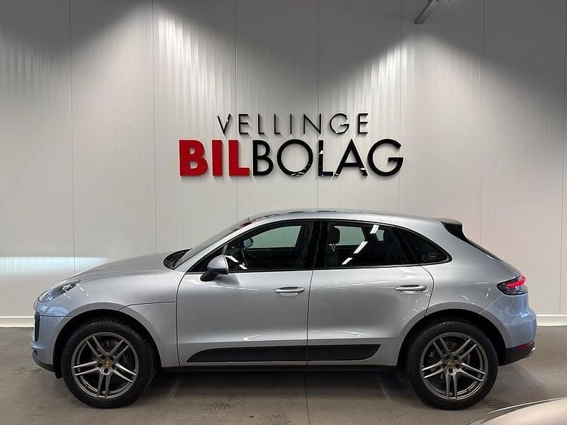 Begagnad Porsche Macan 245 HK (180 kW) 2018 Silver SUV