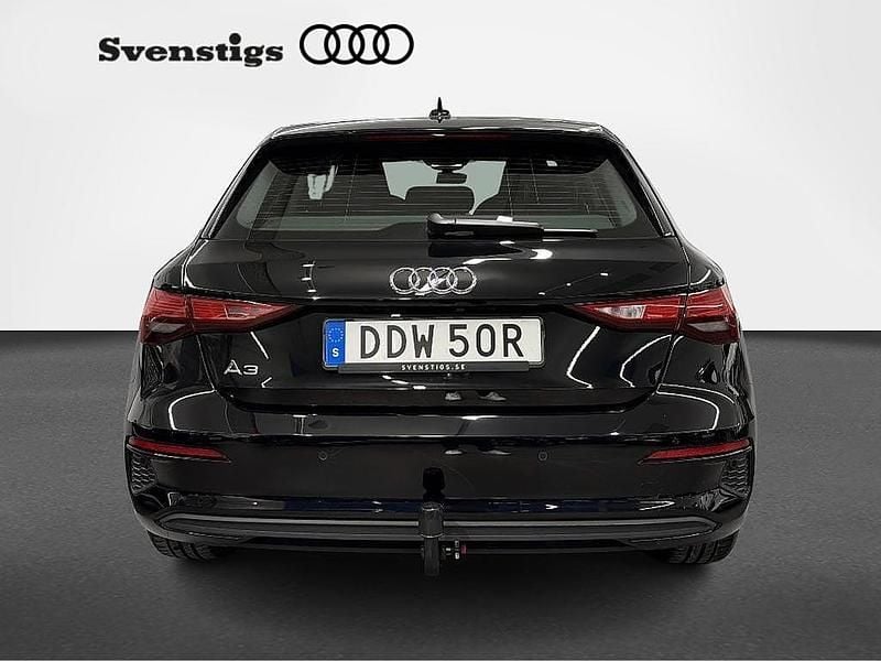 Begagnad Audi A3 Sportback Proline 150 HK (110 kW) 2023 Svart Halvkombi