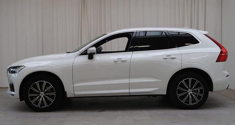 Begagnad Volvo XC60 R-Design 310 HK (228 kW) 2018 Vit SUV