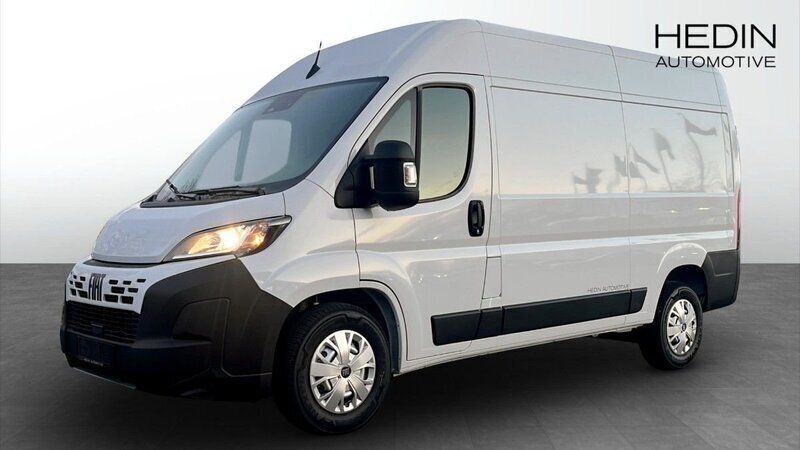 Vit (white) Ny 2024 Fiat Ducato Van | 481 125 kr (Dyr) - Bild 1/4