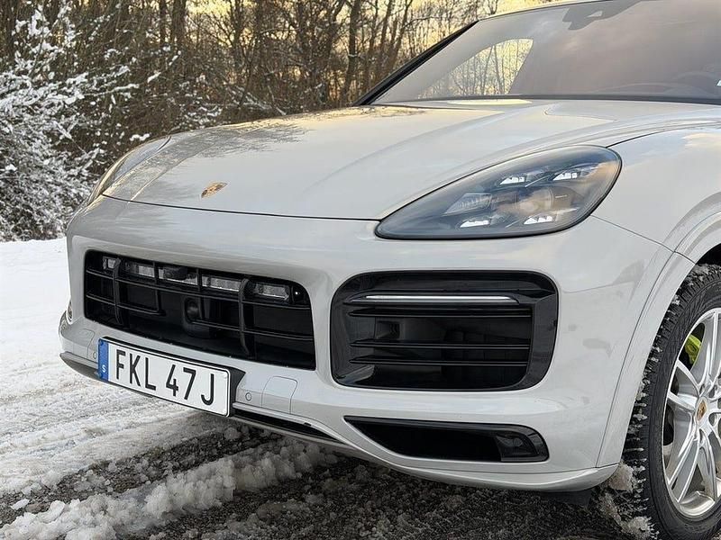 Begagnad Porsche Cayenne 462 HK (339 kW) 2020 Grå SUV
