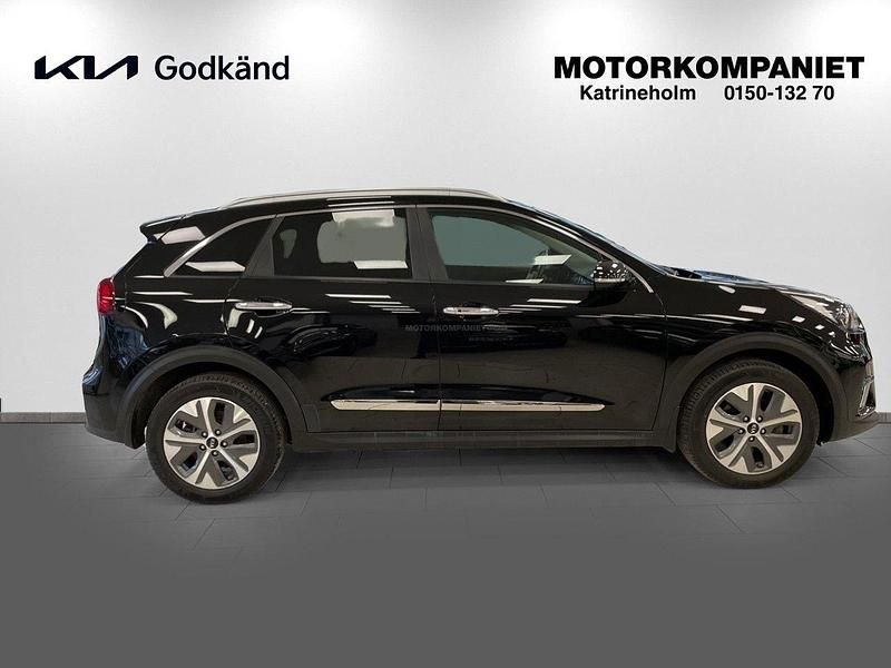 Begagnad Kia e-Niro Advance 150 kW (204 HK) 2020 Svart SUV