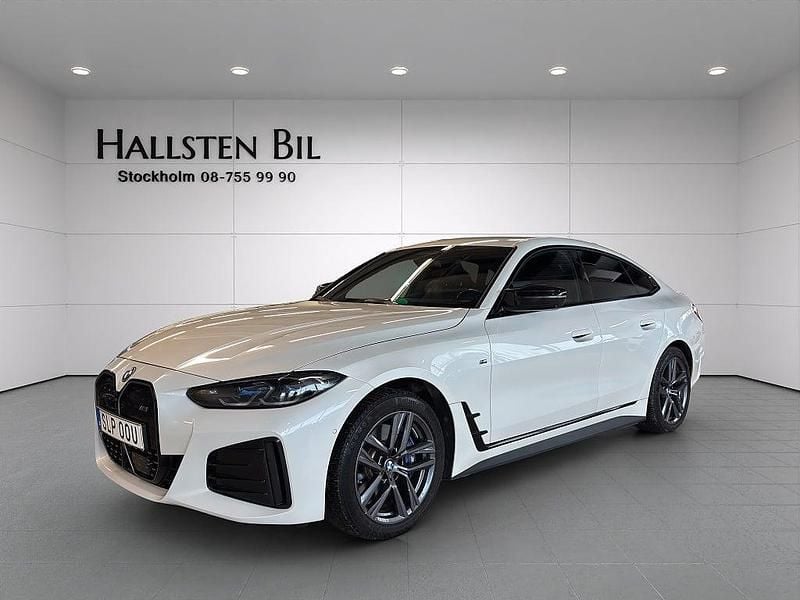 Begagnad BMW i4 M Sport 442 kW (601 HK) 2022 Vit Sedan