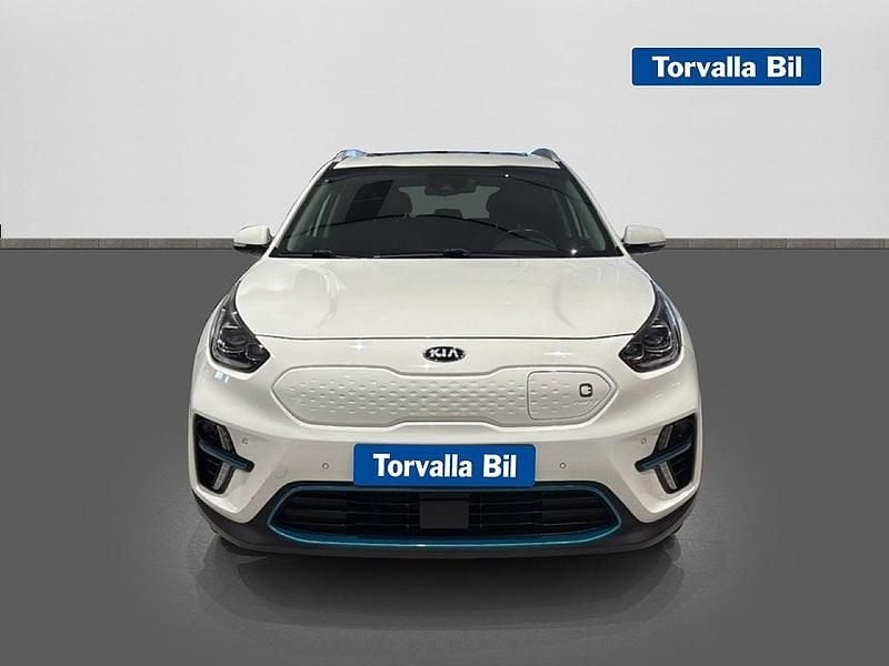 Begagnad Kia e-Niro Advance 150 kW (204 HK) 2018 Vit SUV