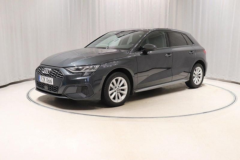 Manhattangrå metallic Begagnad 2020 Audi A3 Proline | 239 000 kr (Marknadspris) - Bild 1/4
