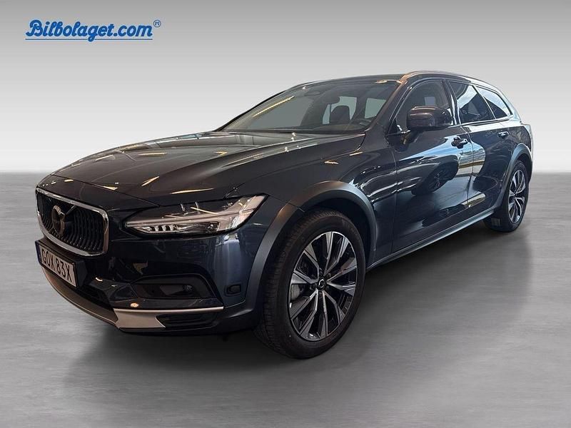 Blå Begagnad 2024 Volvo V90 CC Plus Kombi | 499 500 kr (Marknadspris) - Bild 1/4
