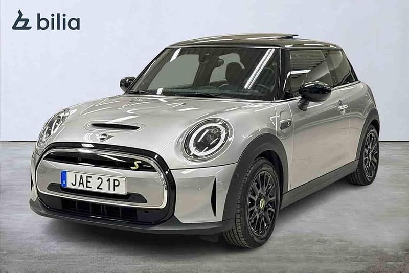 Silver Begagnad 2023 Mini Cooper SE Halvkombi | 229 900 kr - Bild 1/1