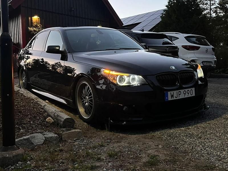 Begagnad BMW 525 192 HK (141 kW) 2005 Sedan