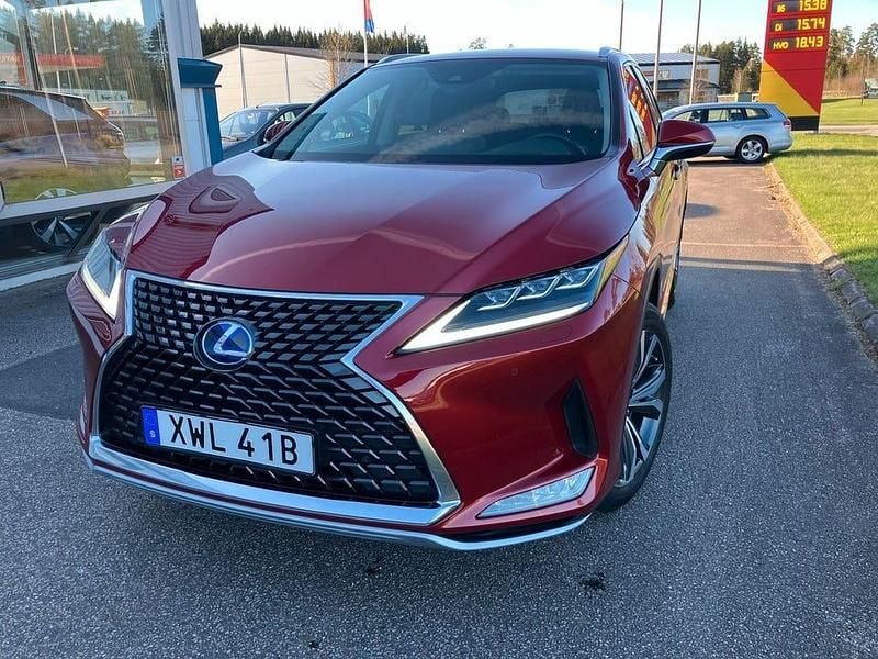 Begagnad Lexus RX450h Executive Line 313 HK (230 kW) 2019 Röd SUV