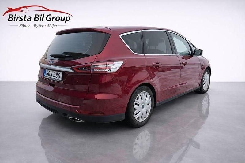Begagnad Ford S-MAX Business Edition 180 HK (132 kW) 2016 Röd Minibuss