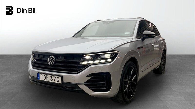 Silver Begagnad 2021 VW Touareg R SUV | 609 900 kr (Bra pris) - Bild 1/4