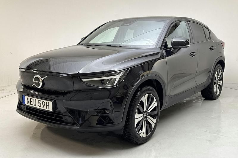 Svart Begagnad 2023 Volvo C40 Plus SUV | 309 000 kr (Bra pris) - Bild 1/4