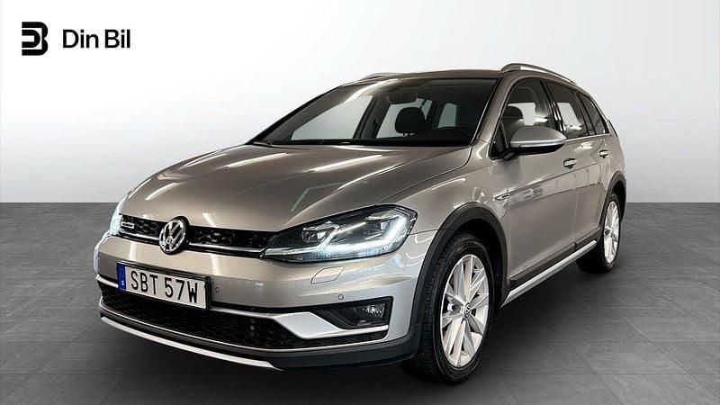 Silver Begagnad 2020 VW Golf Alltrack Kombi | 219 900 kr (Marknadspris) - Bild 1/4