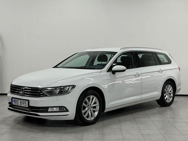 Begagnad VW Passat 150 HK (110 kW) 2014 Vit Kombi