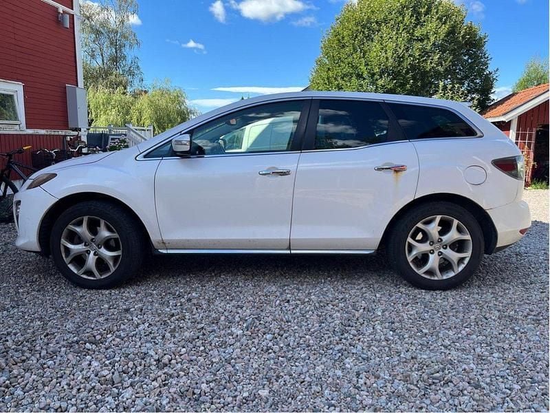 Vit Begagnad 2010 Mazda CX-7 SUV | 30 000 kr (Bra pris) - Bild 1/4