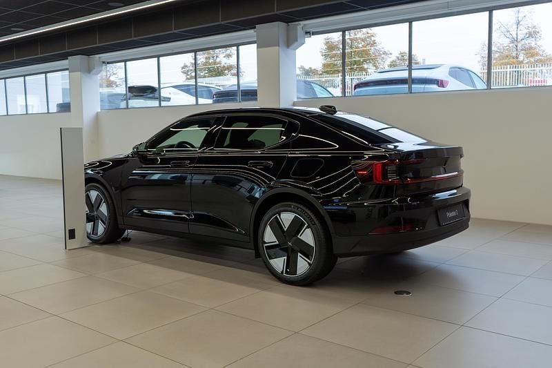 Ny Polestar 2 Long Range Single Motor 11 kW (15 HK) 2026 Svart Halvkombi