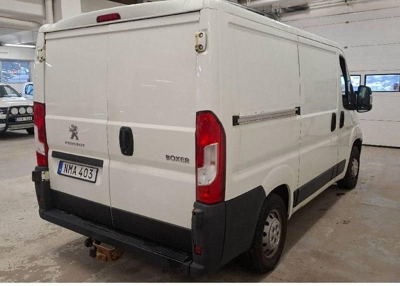 Begagnad Peugeot Boxer 131 HK (96 kW) 2018 Vit Van