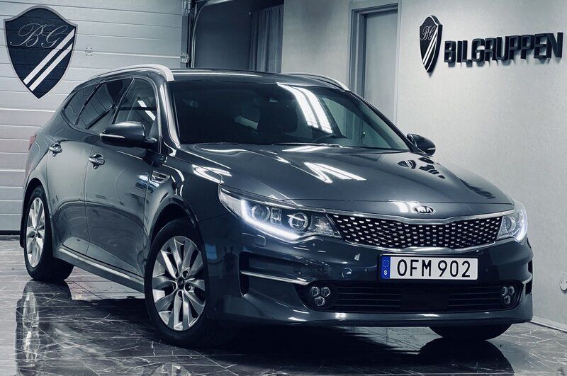 Grå Begagnad 2016 Kia Optima 2 Kombi | 159 000 kr (Marknadspris) - Bild 1/4