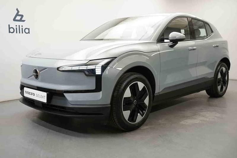 Grå Begagnad 2024 Volvo EX30 Single Motor SUV | 329 900 kr - Bild 1/1