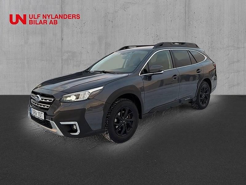 Grå Begagnad 2022 Subaru Outback Kombi | 349 000 kr (Marknadspris) - Bild 1/4
