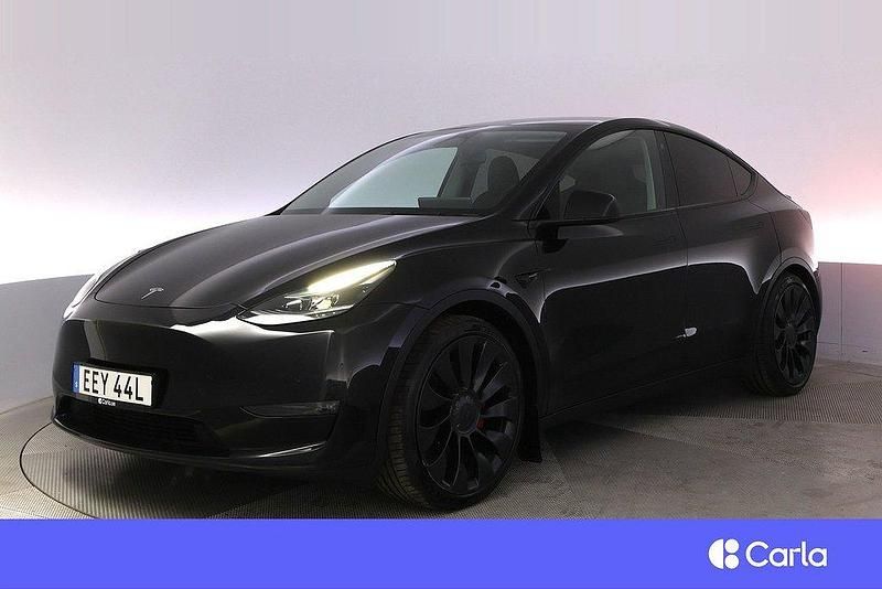 Svart Begagnad 2022 Tesla Model Y Performance SUV | 434 900 kr - Bild 1/4