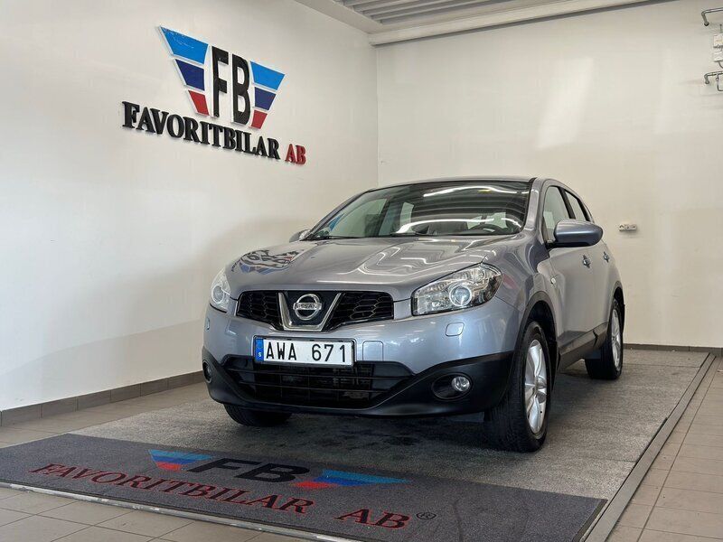 Grå Begagnad 2011 Nissan Qashqai SUV | 99 900 kr (Marknadspris) - Bild 1/4