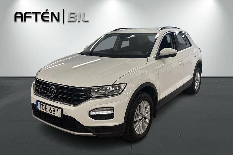 Vit Begagnad 2021 VW T-Roc SUV | 209 800 kr (Marknadspris) - Bild 1/3