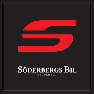 Svart Begagnad 2017 Lexus RX450h Sport Line SUV | 398 500 kr (Lite dyr) - Bild 1/1