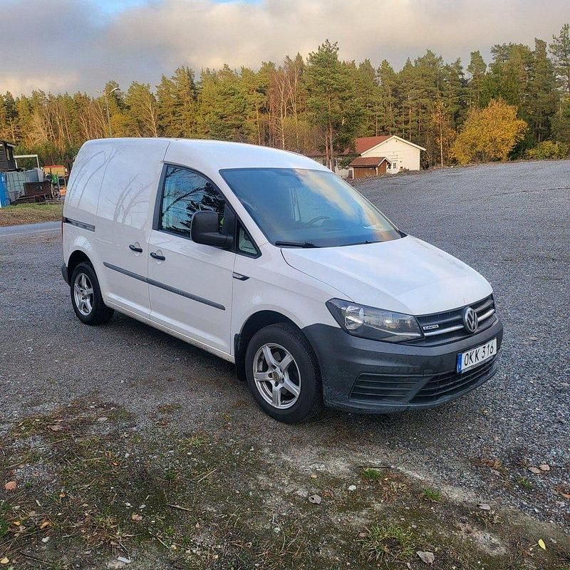 Begagnad 2017 VW Caddy Minibuss | 70 000 kr (Bra pris) - Bild 1/4