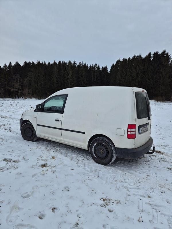 Begagnad VW Caddy 75 HK (55 kW) 2014 Vit Minibuss