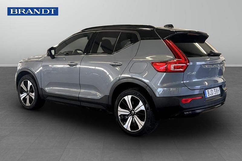Begagnad Volvo XC40 299 kW (407 HK) 2023 Grå SUV