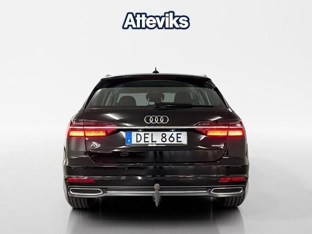 Begagnad Audi A6 Sport 204 HK (150 kW) 2022 Brilliantsvart Kombi