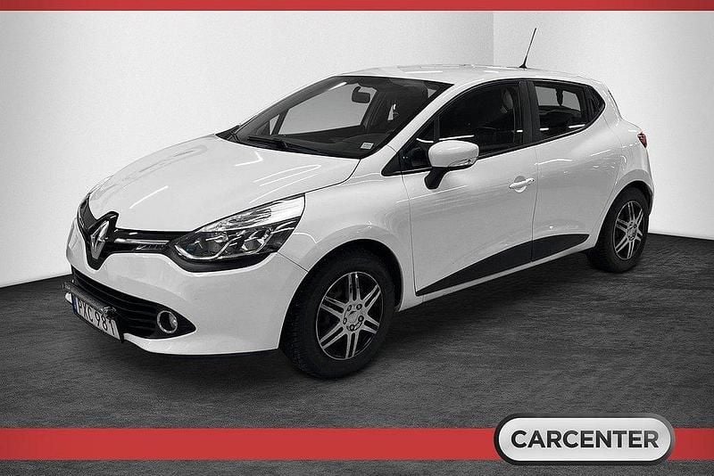 Vit Begagnad 2015 Renault Clio IV Expression Halvkombi | 49 500 kr (Bra pris) - Bild 1/4