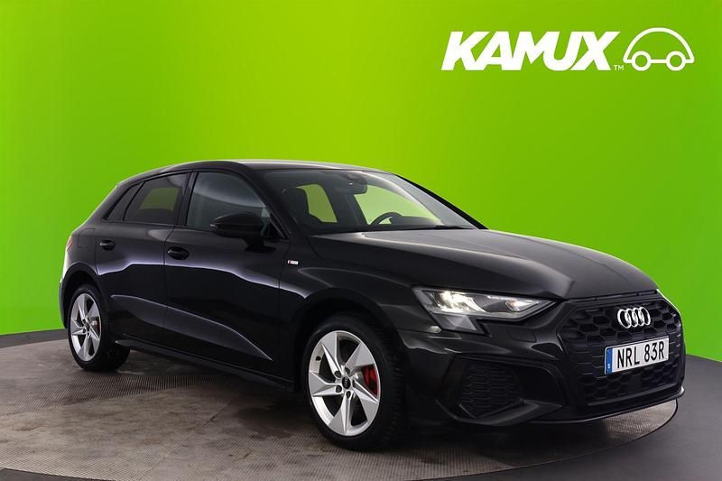 Svart Begagnad 2022 Audi A3 Sportback e-tron Halvkombi | 269 800 kr (Lite dyr) - Bild 1/3
