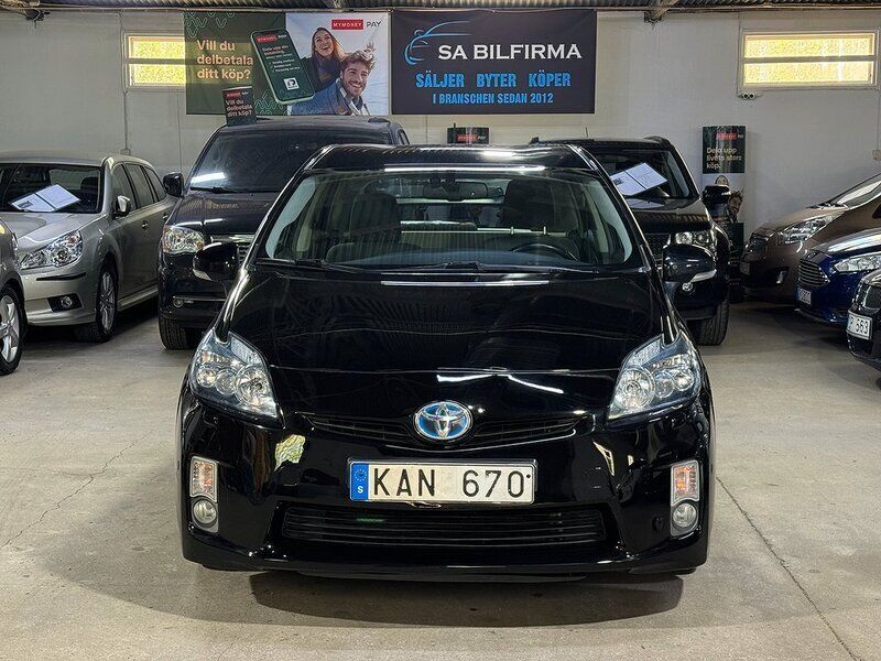 Svart Begagnad 2009 Toyota Prius Halvkombi | 99 900 kr (Marknadspris) - Bild 1/4