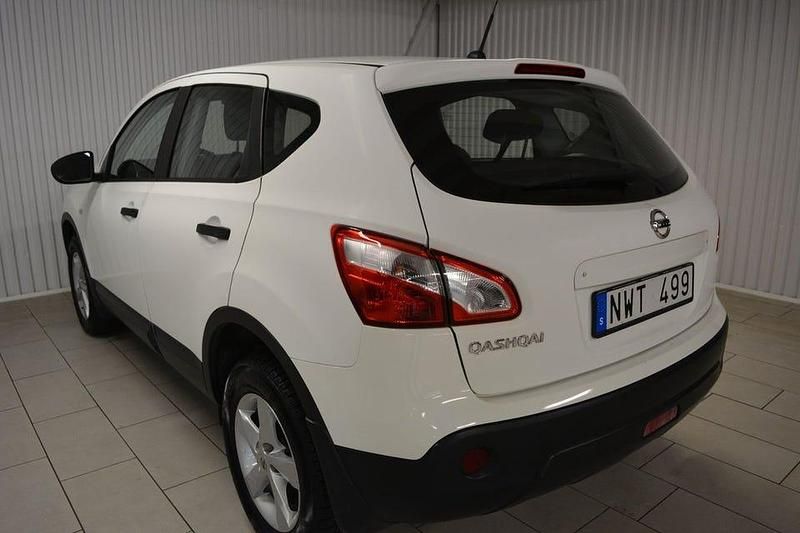 Begagnad Nissan Qashqai 117 HK (86 kW) 2013 Vit SUV