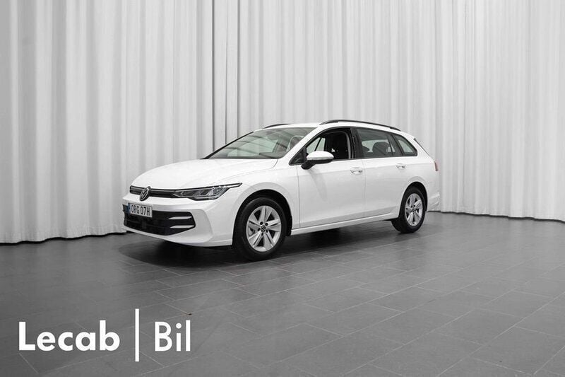 Vit (pure white) Ny 2025 VW Golf VIII Kombi | 366 800 kr (Lite dyr) - Bild 1/4