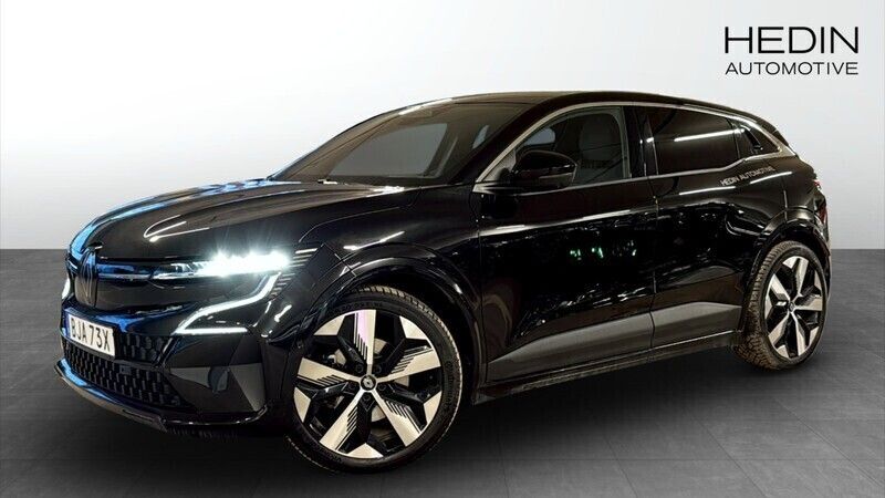 Svart (black) Begagnad 2024 Renault Mégane Techno Kombi | 379 000 kr (Dyr) - Bild 1/4