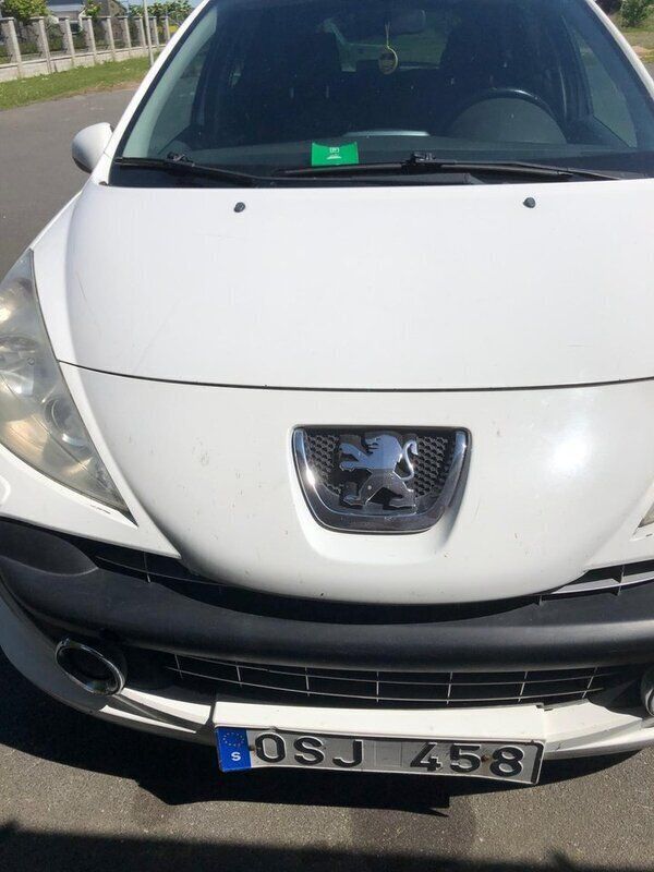 Vit Begagnad 2008 Peugeot 207 Kombi | 19 000 kr (Marknadspris) - Bild 1/4